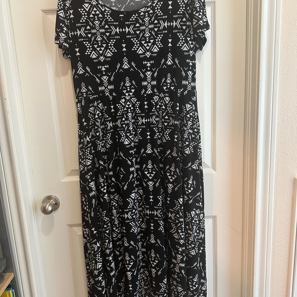 LuLaRoe Black and White Tribal Maxi Dress